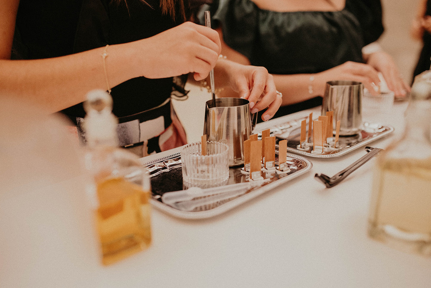 Candle Favor Station
